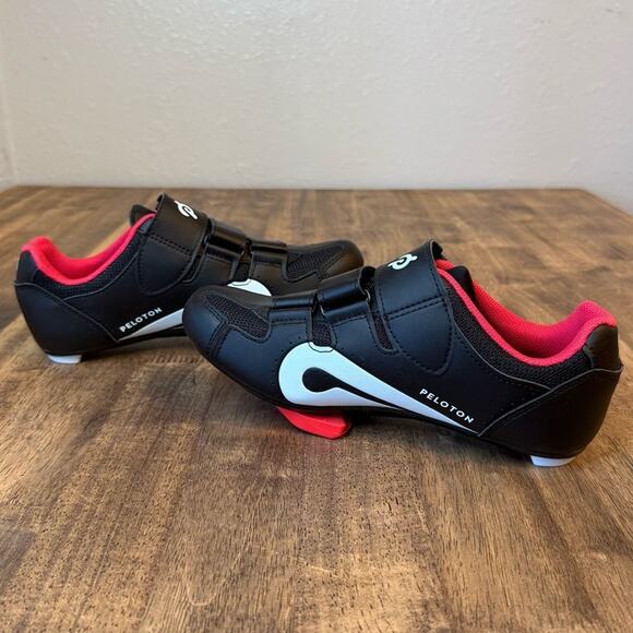 Peloton Cycling Shoes w/Delta Cleats Hook-And-Latch Closure Black Red Size EU 37 - Picture 5 of 9